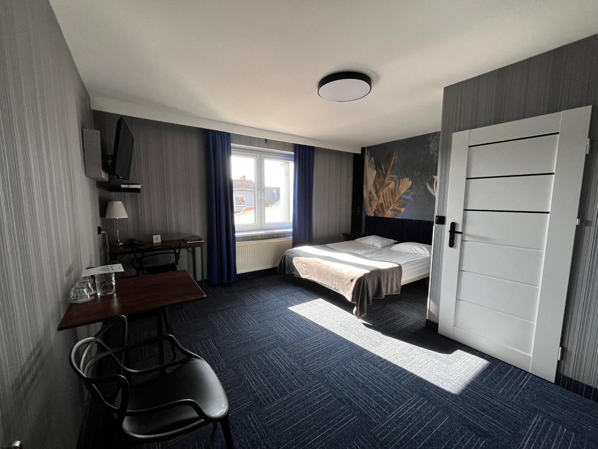Hotel Marta Oława 外观 照片